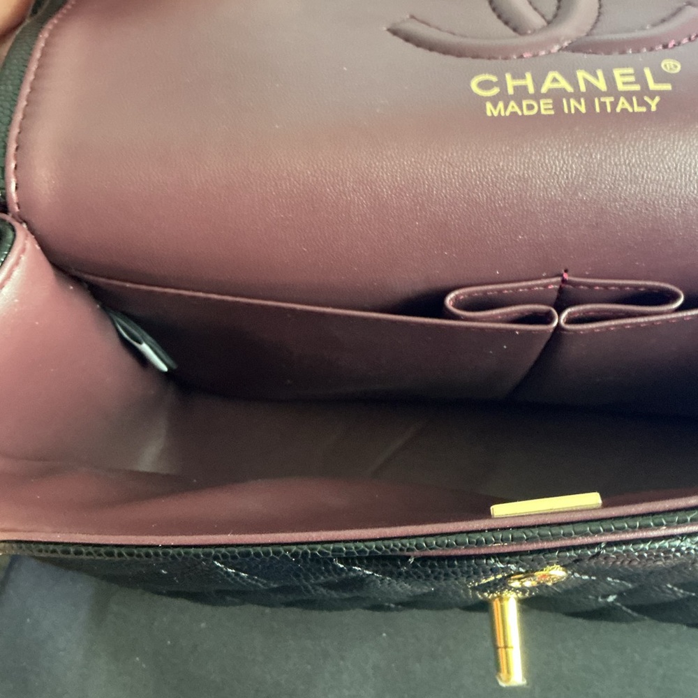 CHANEL Black Quilted Shoulder Bag with Gold Hardware - Picture 7 of 7